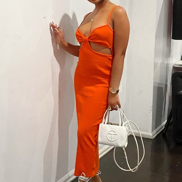ORANGE CUT OUT MAXI DRESS - Picture 1 of 3